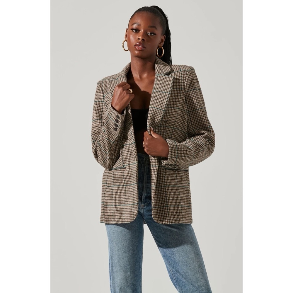 Astr Houndstooth Blazer